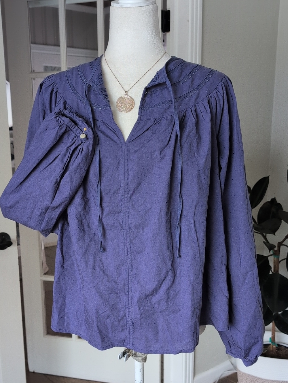 NWT Universal Thread Blue Crochet-Trim Peasant Blouse - Picture 2 of 9